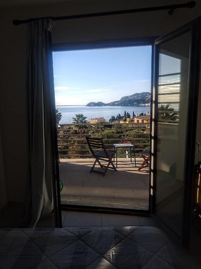 Lube Beach Home Letojanni Exterior foto