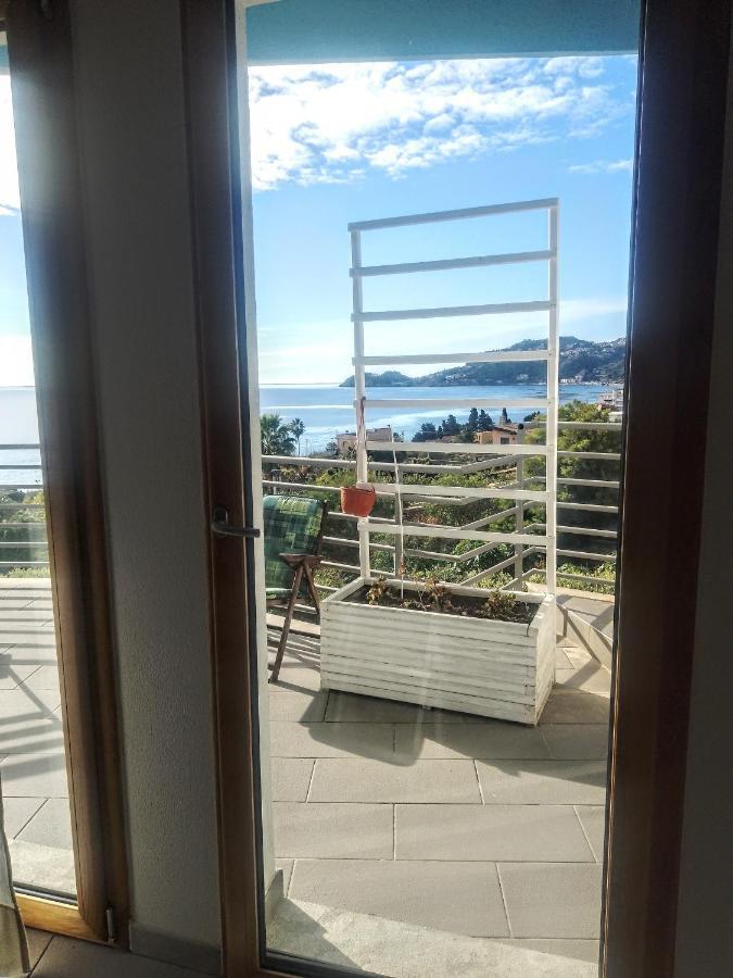 Lube Beach Home Letojanni Exterior foto